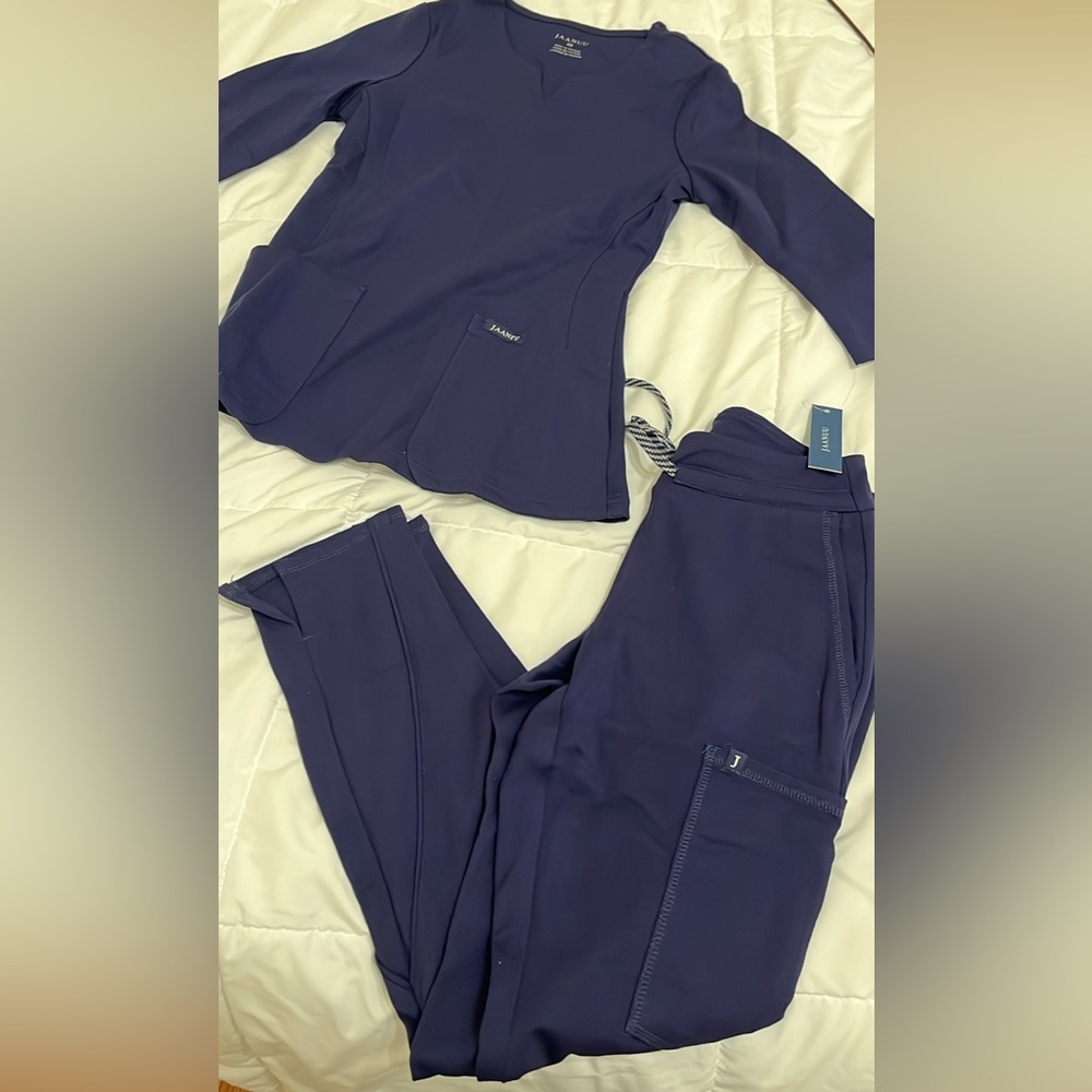 Navy Blue Jaanuu scrub set